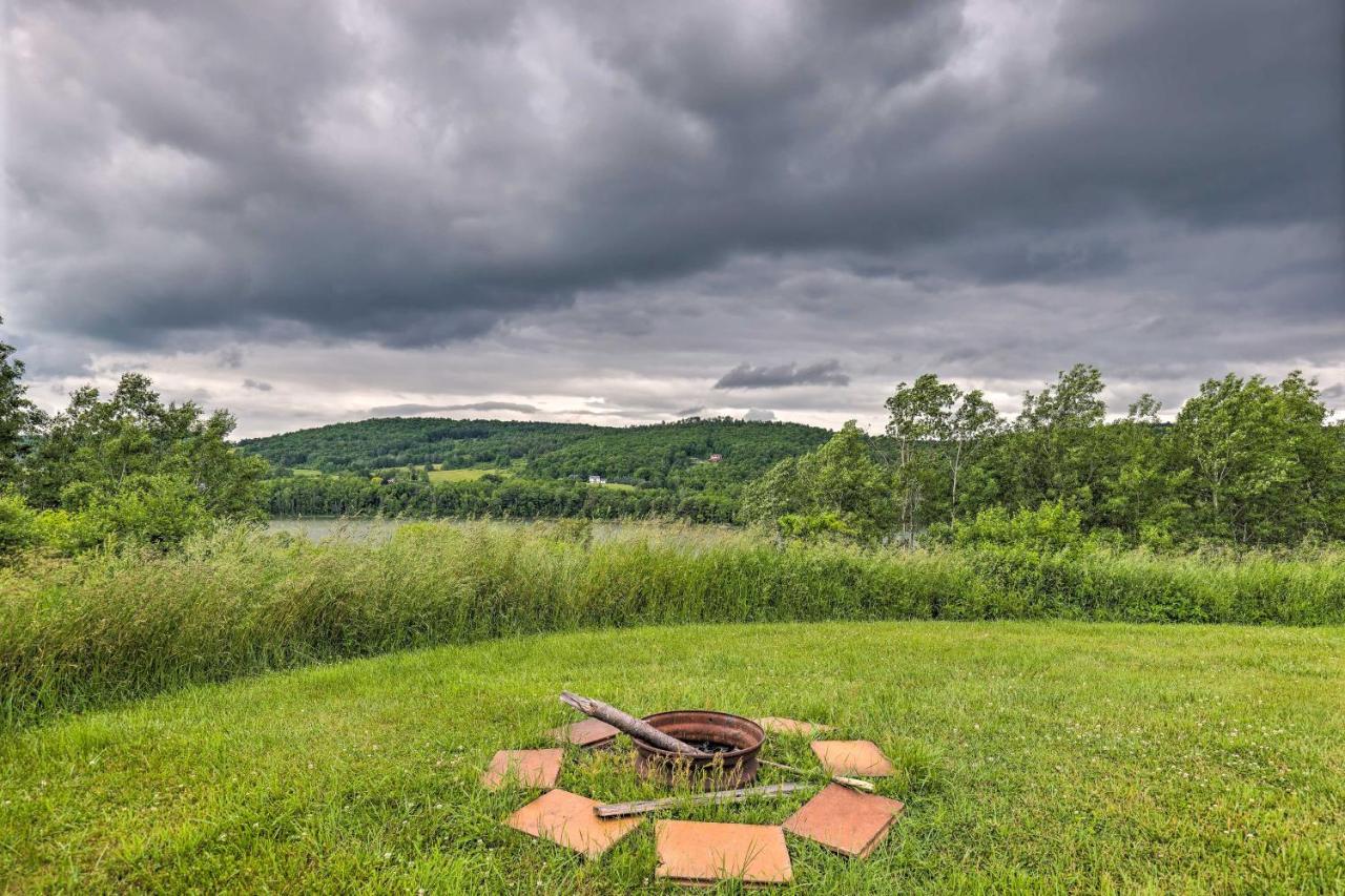 Apartment With Shared Deck And View Of Cowanesque Lake Lawrenceville Exteriér fotografie